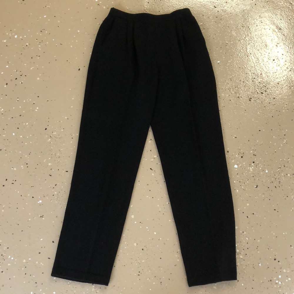 St. John knit pants